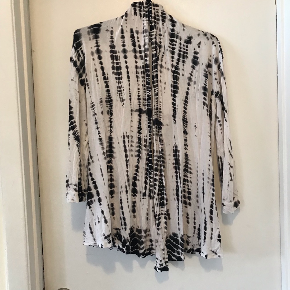 Black/White Tye Dye Sweater